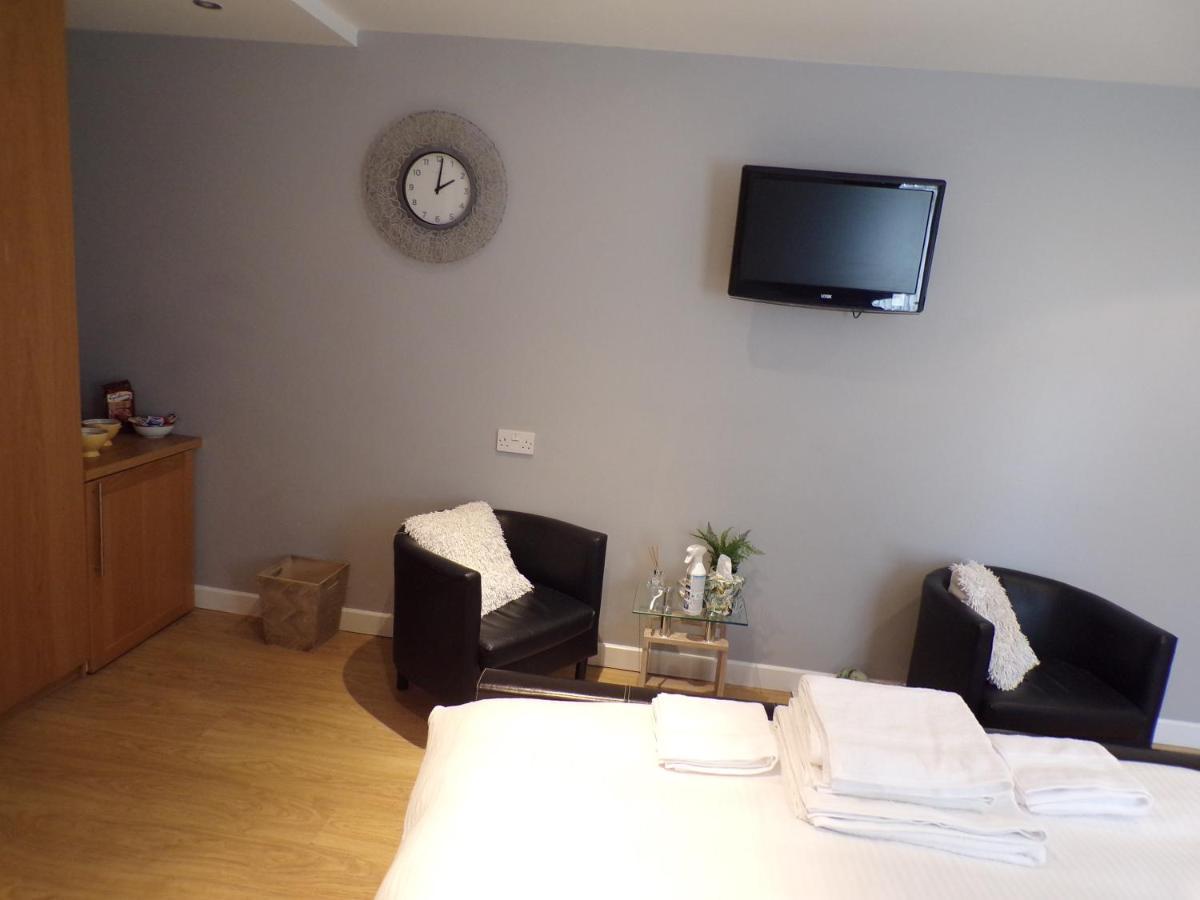 Coast 77 B&B Poole Kültér fotó